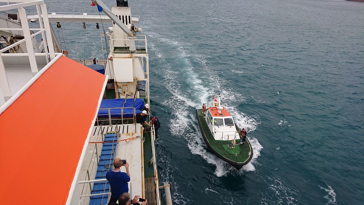 dust19-pilot dust19-pilot