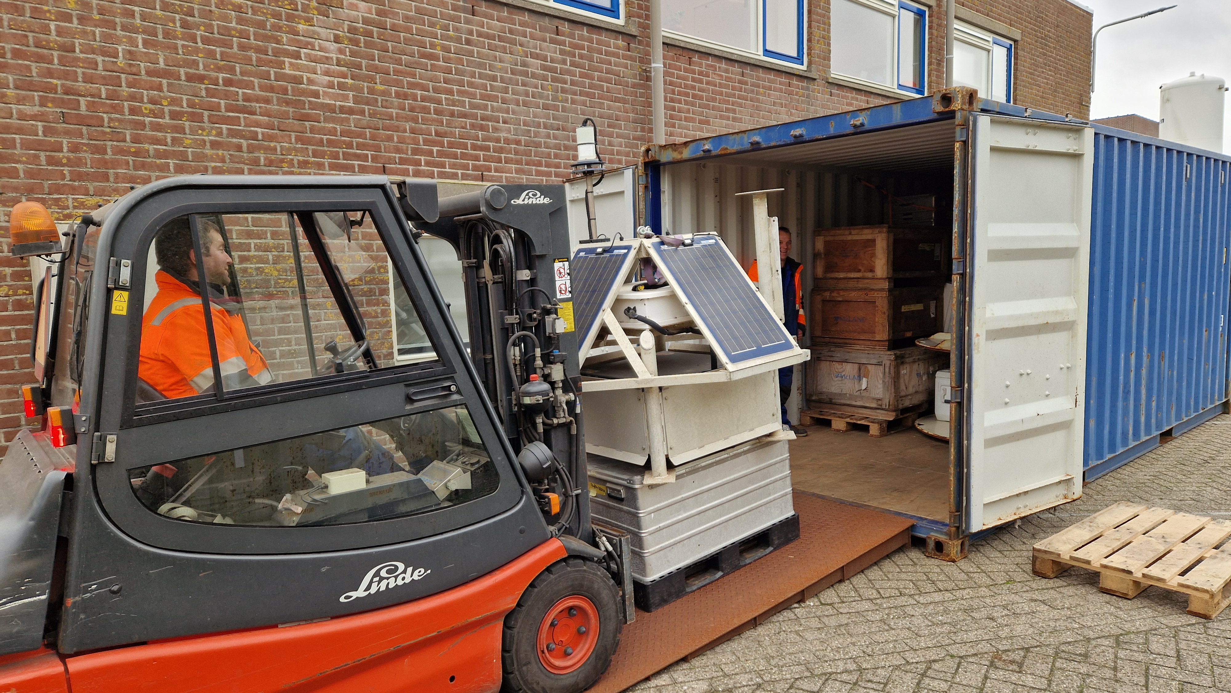 news-2024-11-container