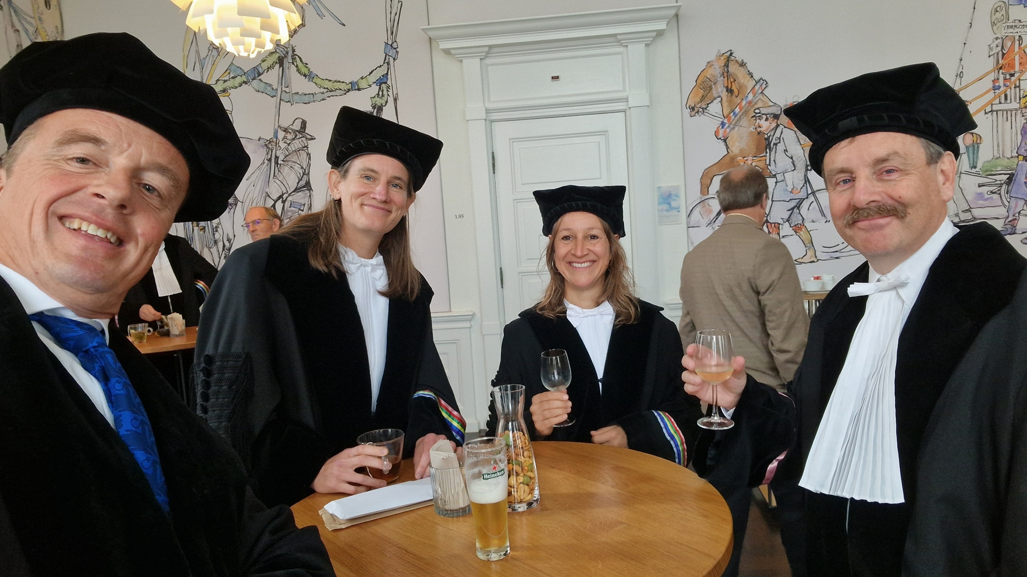 news-sep25-onder-profs